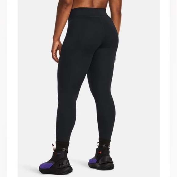 Under Armour Compression Highrise Full Lengh Legging size M - Picture 3 of 4